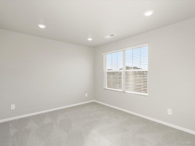 Spacious, unfurnished interior of a new home in , Commerce City (Image 20).