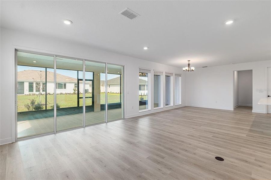 Spacious, unfurnished interior of a new home in , Ocala (Image 39).