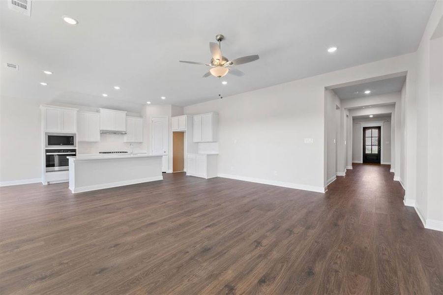 DAL_Solterra_Forest Hill_2036 Diamond Cove (18)