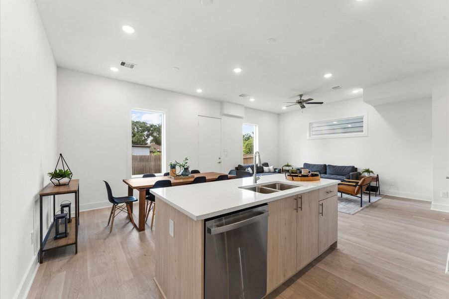 Furnished interior view inside a new home in , Houston (Image 28). Furnished interior view inside a new home in , Houston (Image 28).