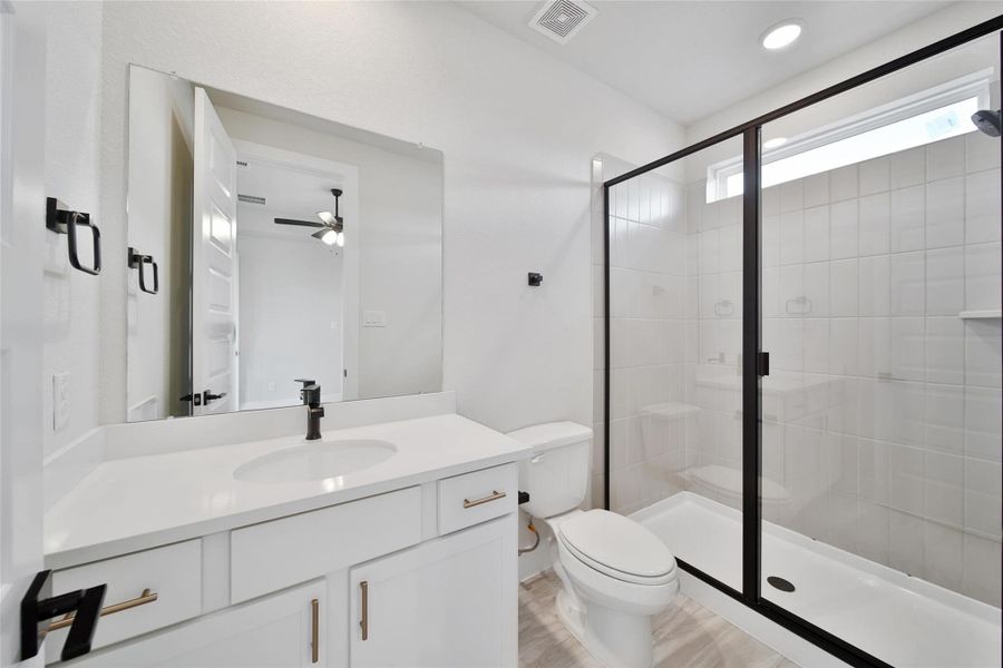 Furnished interior view inside a new home in Lago Pointe, Seabrook (Image 11).
