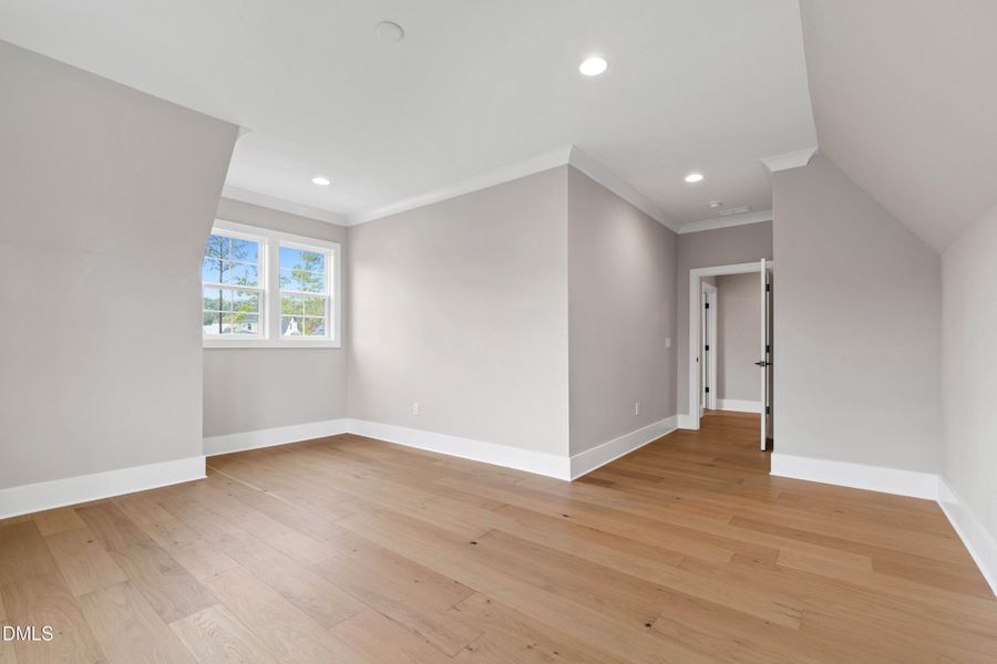 Spanish (61) Spanish (61)