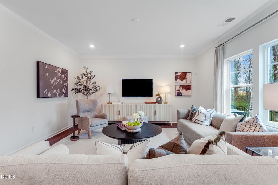 SUN_MyrtleMeadows_Pic_Winston-6