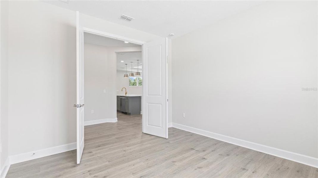 Spacious, unfurnished interior of a new home in Cresswind DeLand, Deland (Image 14).