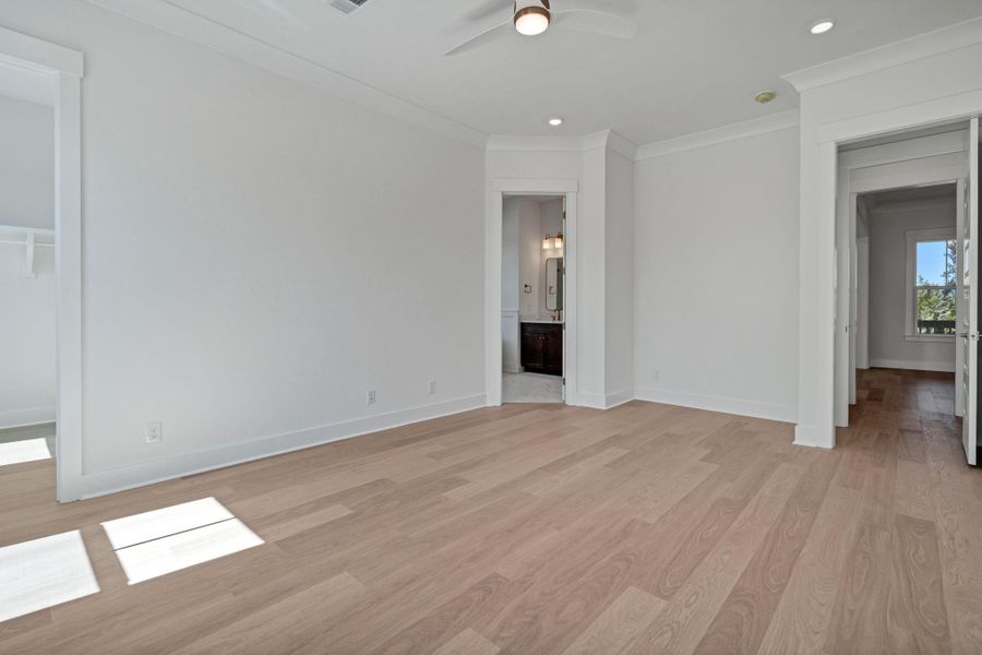 Spacious, unfurnished interior of a new home in , Edisto Island (Image 46). Spacious, unfurnished interior of a new home in , Edisto Island (Image 46).