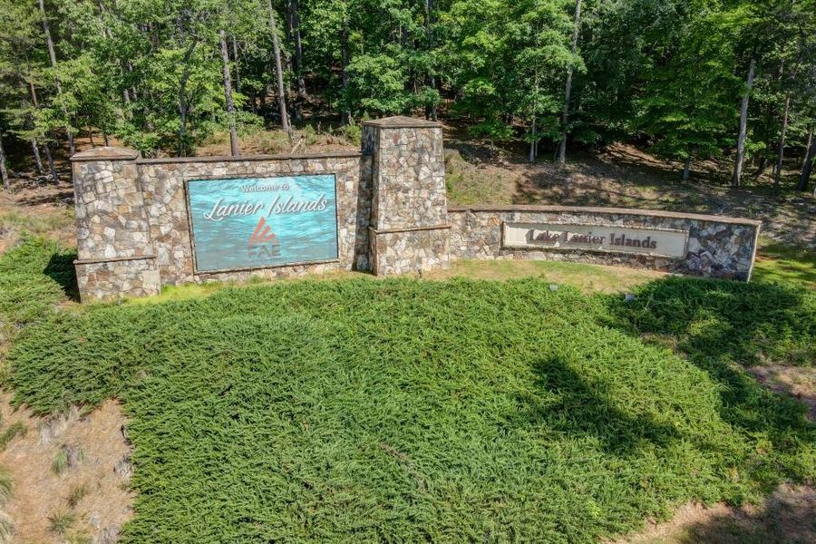 Image 48 of a home in Hemingway.