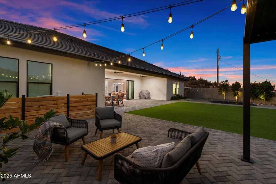 Outdoor Seating Area Outdoor Seating Area