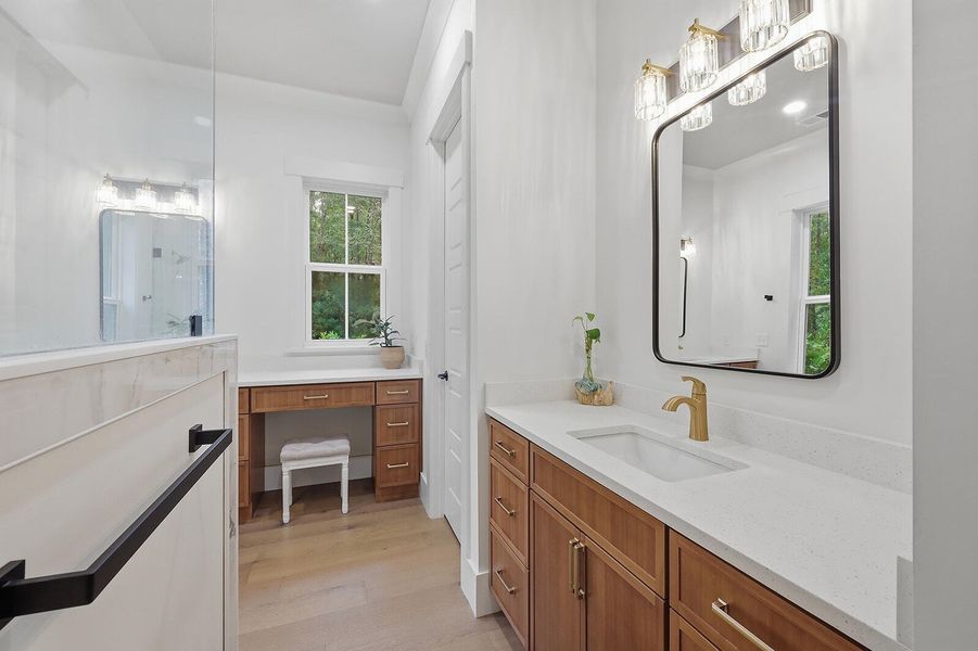Furnished interior view inside a new home in , Seabrook (Image 44).