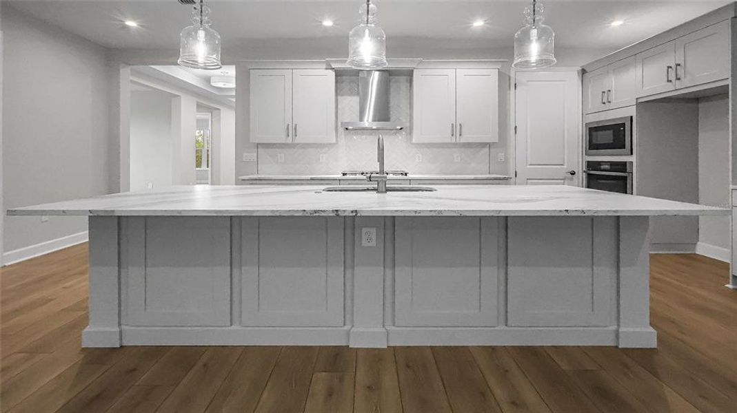 Furnished interior view inside a new home in Cresswind at Hammock Oaks, Lady Lake (Image 29). Furnished interior view inside a new home in Cresswind at Hammock Oaks, Lady Lake (Image 29).