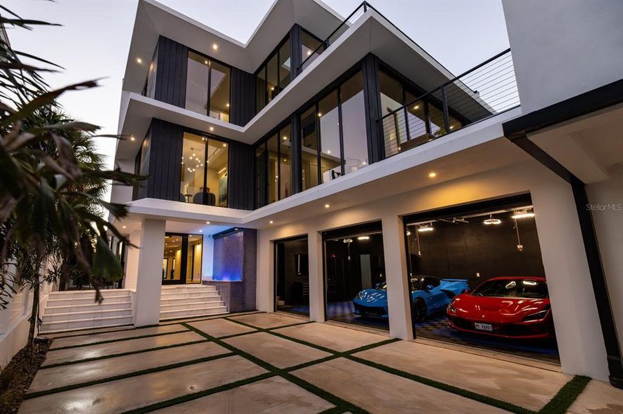 Exterior details and patio area of a home in , Indian Rocks Beach (Image 38). Exterior details and patio area of a home in , Indian Rocks Beach (Image 38).