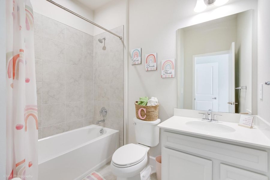 En Suite Bathroom (#2)
