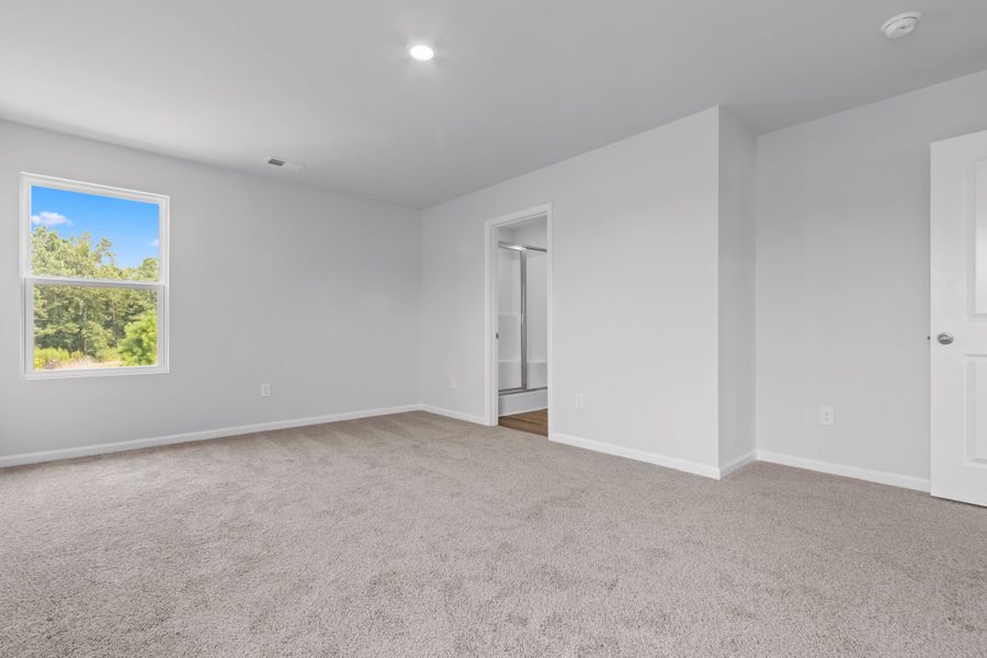 2,433sf New Home in Conway, SC.  - Slide 39