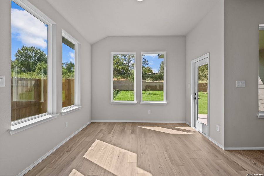 Spacious, unfurnished interior of a new home in Royal Crest, San Antonio (Image 44).