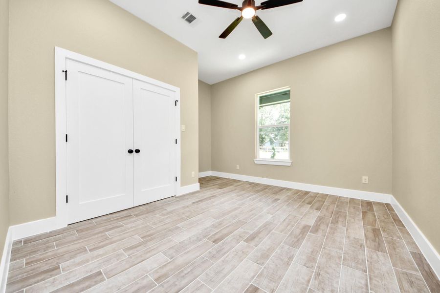 Spacious, unfurnished interior of a new home in , Plantersville (Image 42). Spacious, unfurnished interior of a new home in , Plantersville (Image 42).