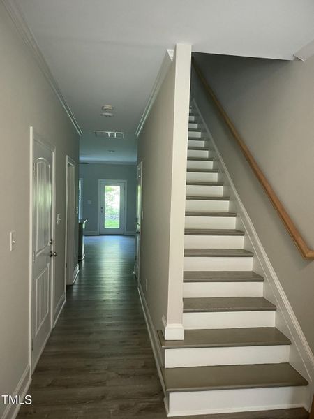 Hallway/Staircase