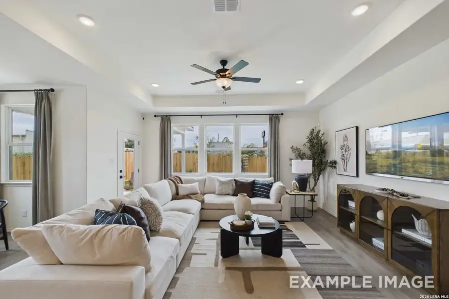 Furnished interior view inside a new home in Saddle Creek Ranch, Cibolo (Image 10). Furnished interior view inside a new home in Saddle Creek Ranch, Cibolo (Image 10).