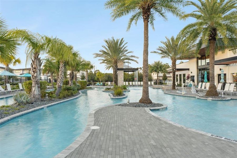 Community amenities in Paradiso Grande, Orlando (Image 24).