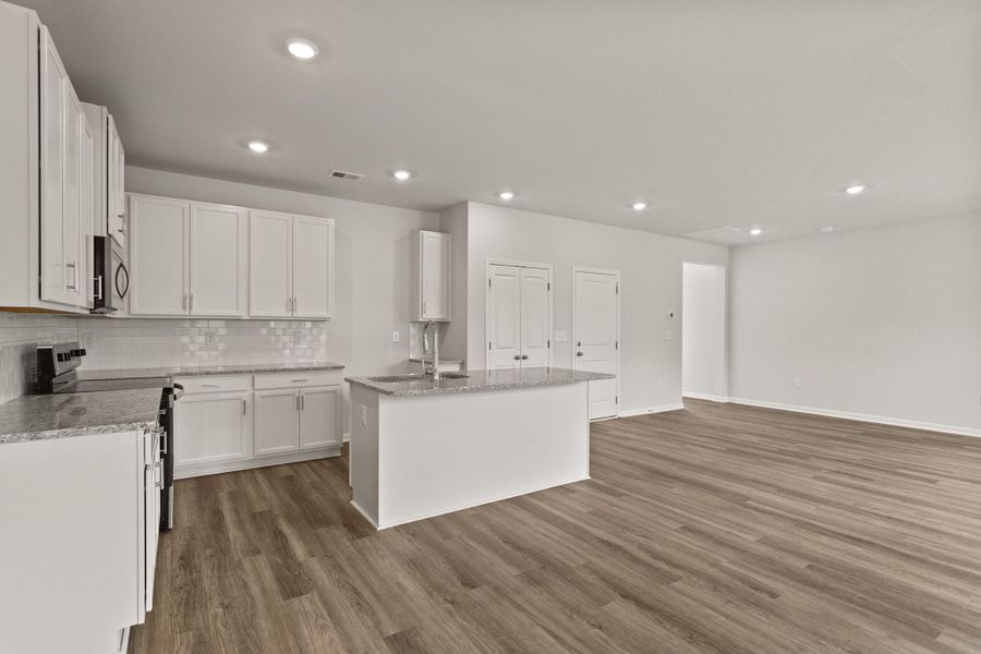 3br New Home in Roebuck, SC.  - Slide 12