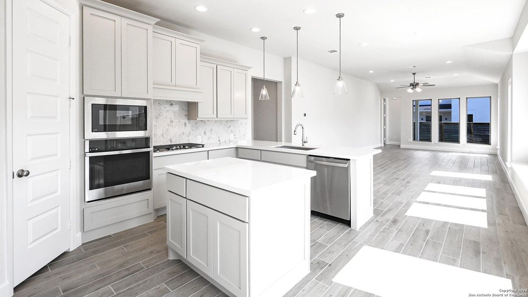 Furnished interior view inside a new home in Solms Landing 45', New Braunfels (Image 4).