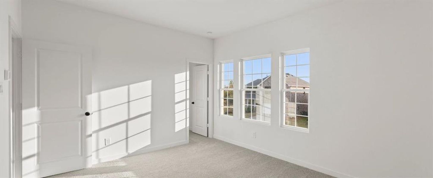 Spacious, unfurnished interior of a new home in Meadow Park, Melissa (Image 23). Spacious, unfurnished interior of a new home in Meadow Park, Melissa (Image 23).
