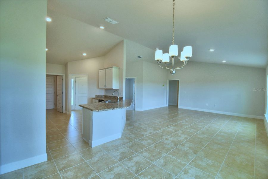 Spacious, unfurnished interior of a new home in Cadence Crossing, Auburndale (Image 18).