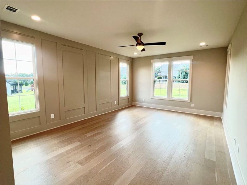 Spacious, unfurnished interior of a new home in , Greensboro (Image 31).
