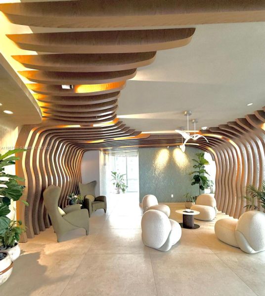 Community amenities in , Miami (Image 49).