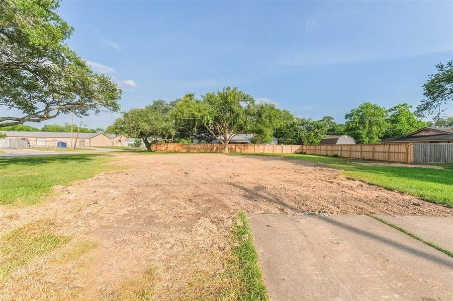 Image 5 of a home in .