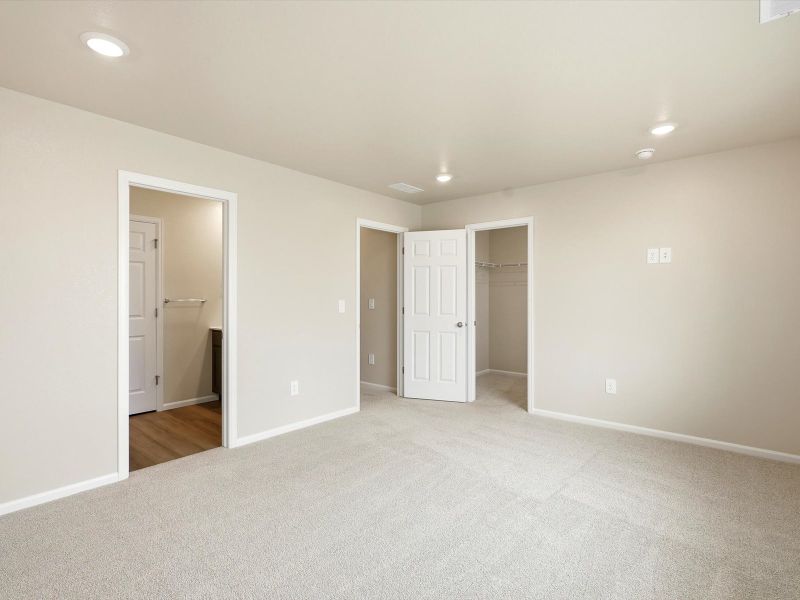 Spacious, unfurnished interior of a new home in York Station, Thornton (Image 11). Spacious, unfurnished interior of a new home in York Station, Thornton (Image 11).