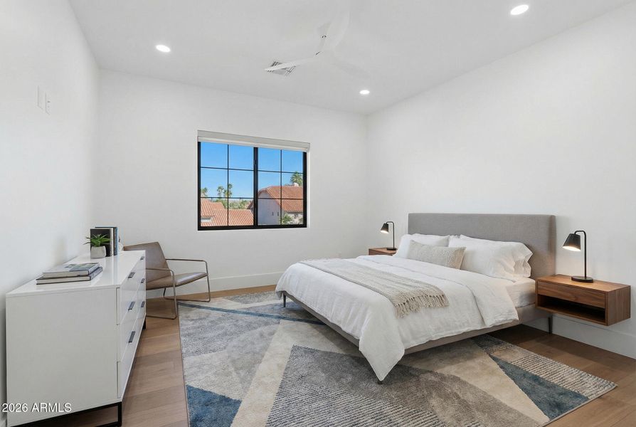 En-suite bedroom En-suite bedroom