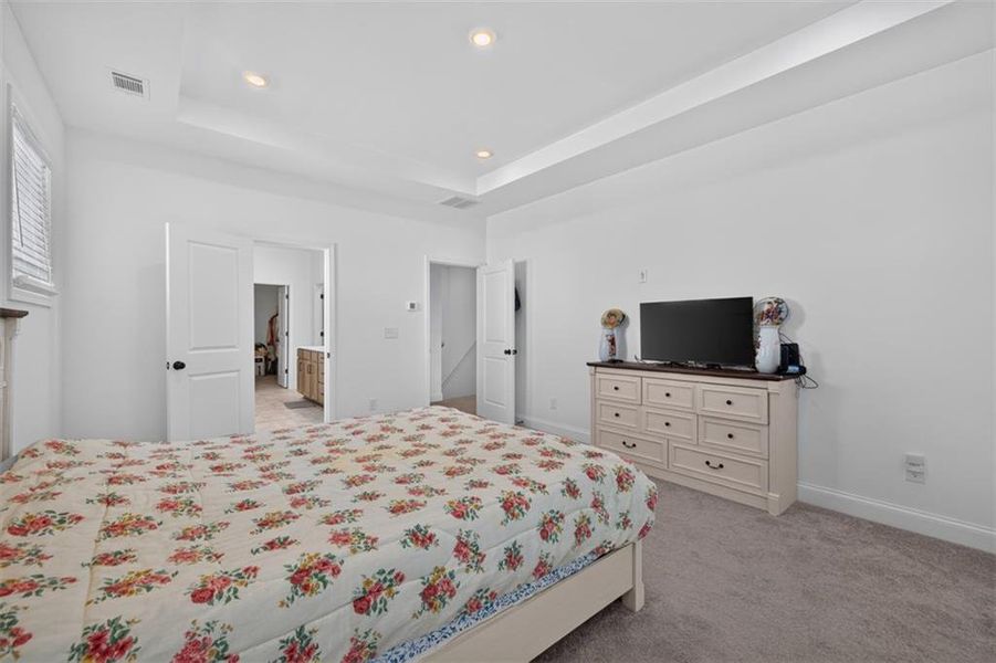 Furnished interior view inside a new home in Bailey Fence, Dacula (Image 38).