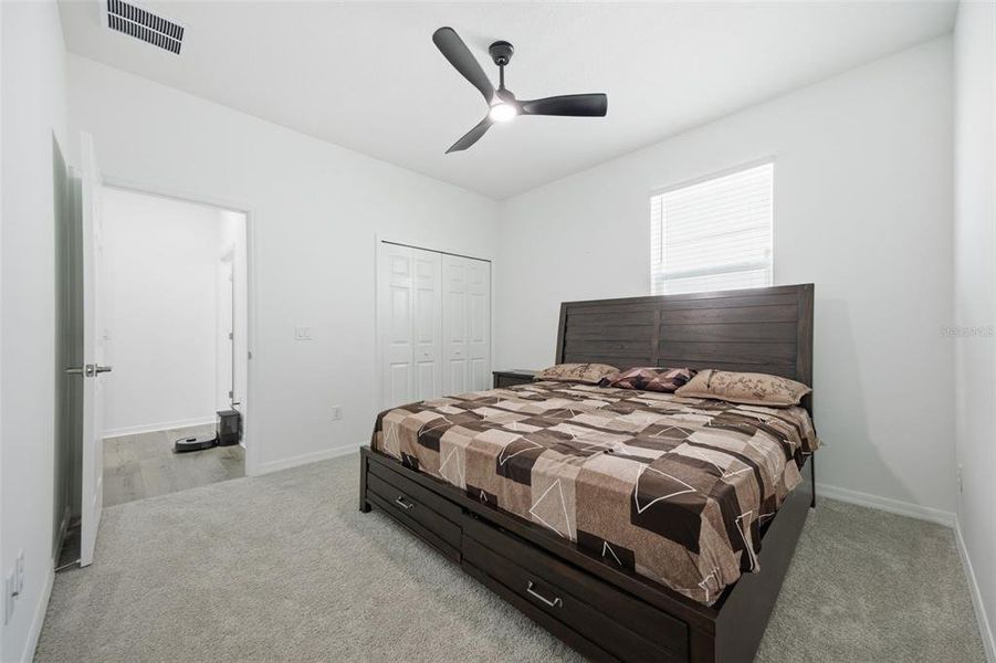 Furnished interior view inside a new home in Whispering Oaks Preserve, Wesley Chapel (Image 10). Furnished interior view inside a new home in Whispering Oaks Preserve, Wesley Chapel (Image 10).