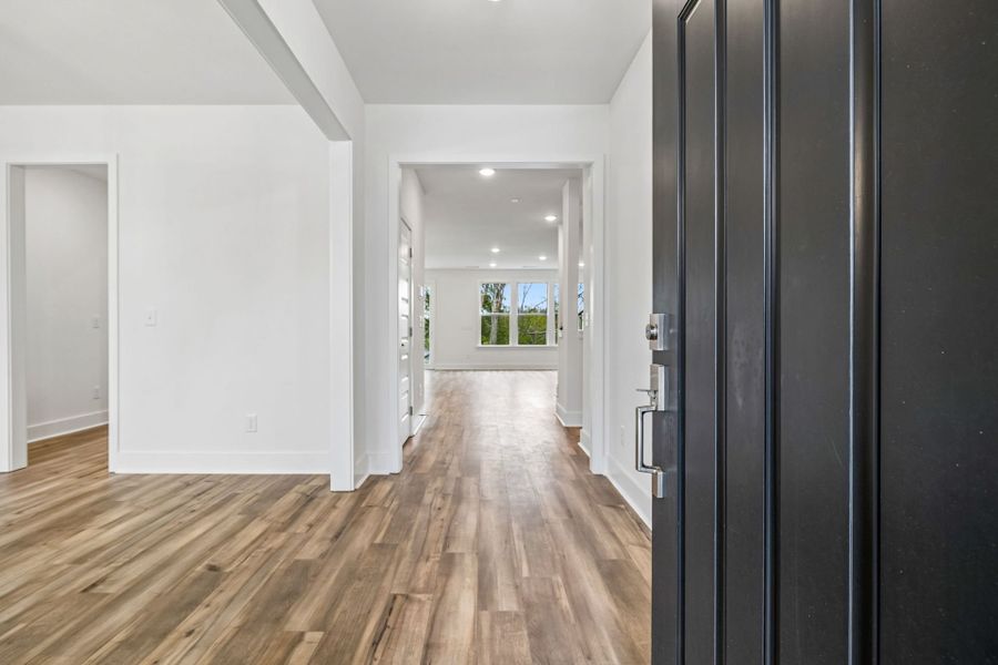 Spacious, unfurnished interior of a new home in Devonshire, Mount Juliet (Image 40).