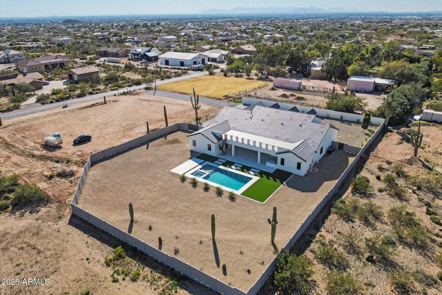 Bird’s-Eye View of the Home & Lot Bird’s-Eye View of the Home & Lot