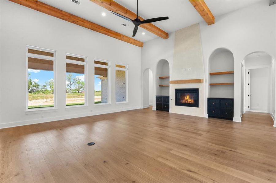 Spacious, unfurnished interior of a new home in Bear Creek Ranch, Aledo (Image 39). Spacious, unfurnished interior of a new home in Bear Creek Ranch, Aledo (Image 39).