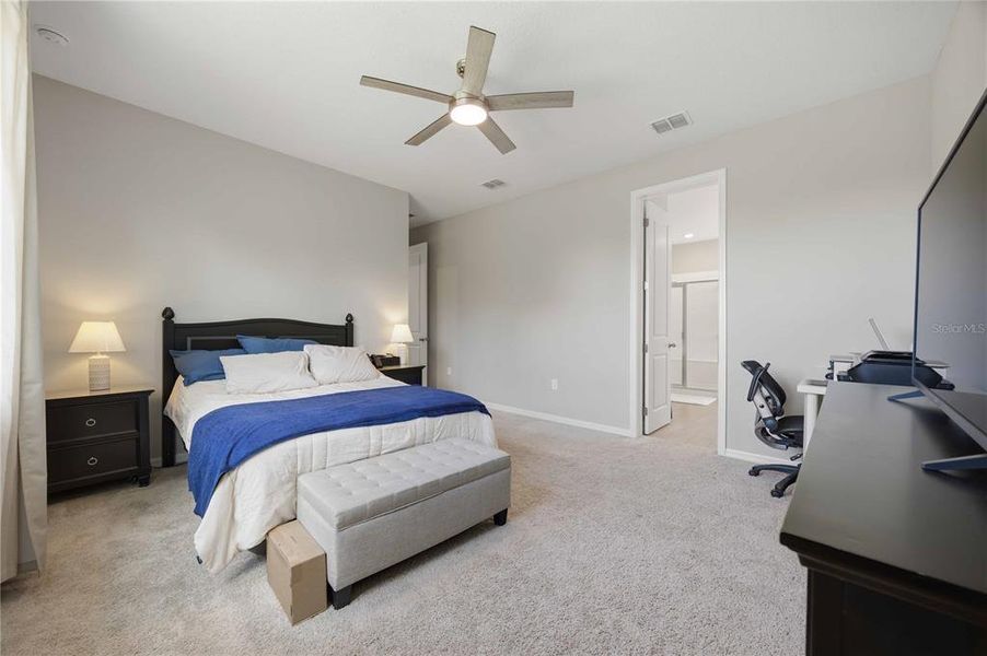 Furnished interior view inside a new home in Seasons at Eden Hills, Lake Alfred (Image 16).