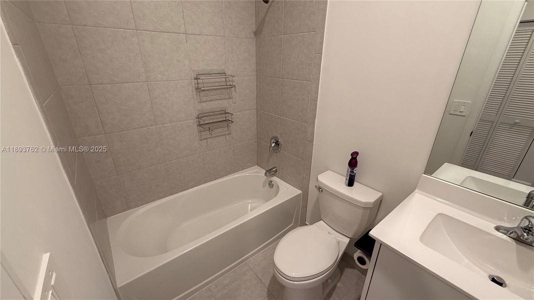 Image 30 of a home in .