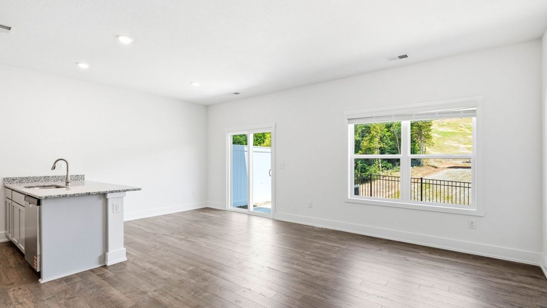 Spacious, unfurnished interior of a new home in Cherokee Crossing, Kodak (Image 12). Spacious, unfurnished interior of a new home in Cherokee Crossing, Kodak (Image 12).