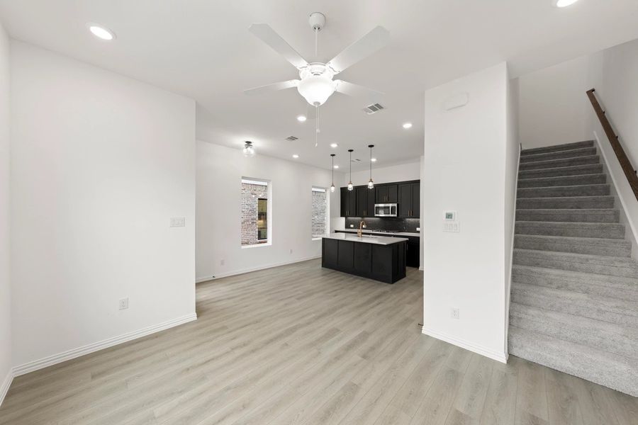 Open Kitchen-Living-Dining Room Open Kitchen-Living-Dining Room