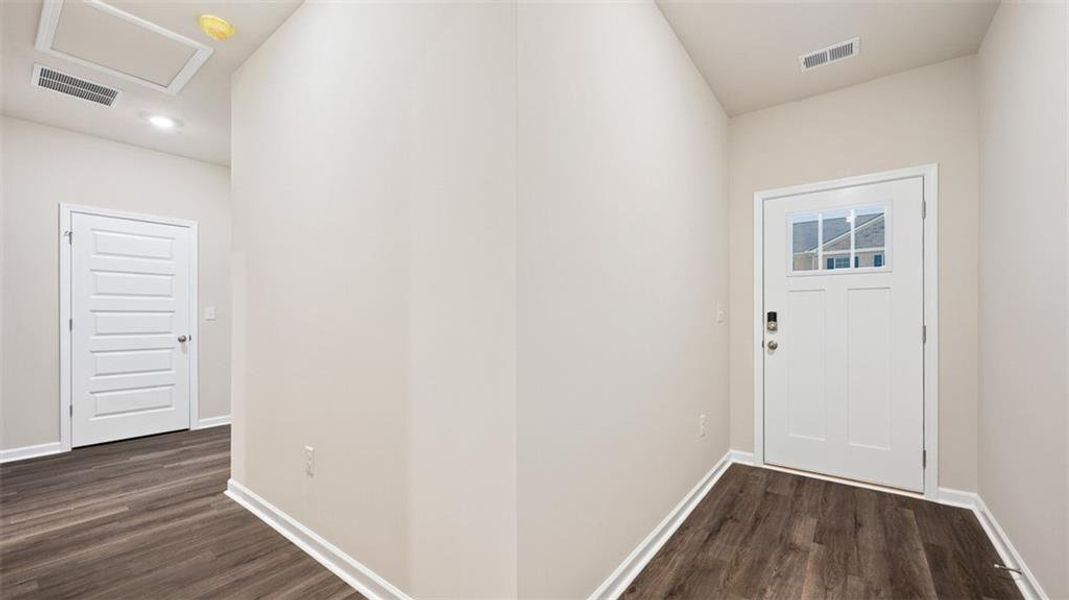 Spacious, unfurnished interior of a new home in Bridle Creek, Locust Grove (Image 21). Spacious, unfurnished interior of a new home in Bridle Creek, Locust Grove (Image 21).