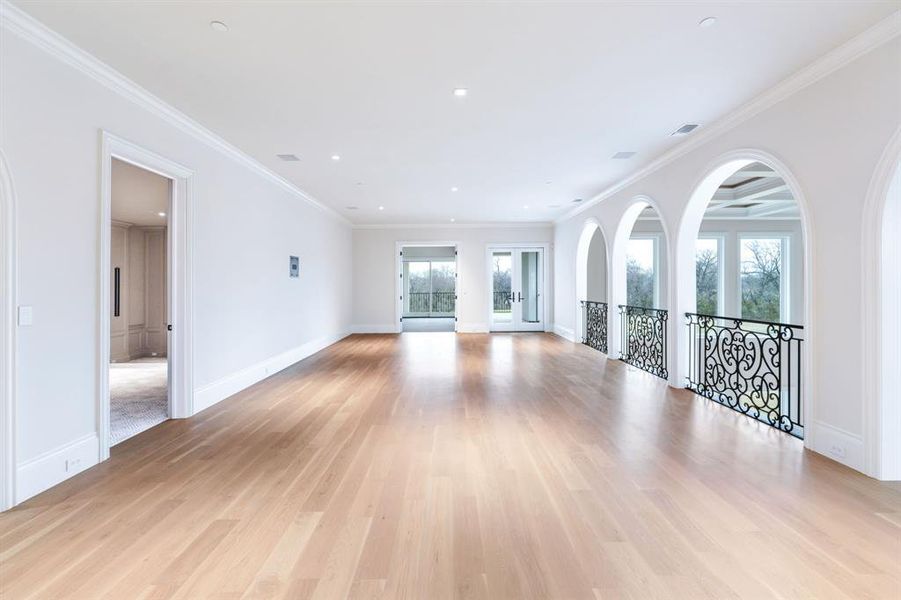 Spacious, unfurnished interior of a new home in , Allen (Image 24).