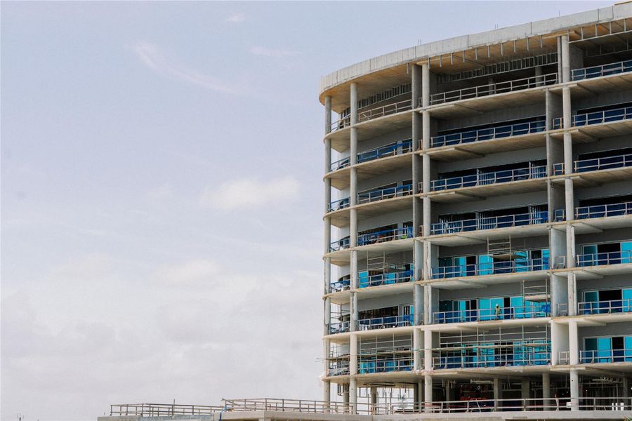 Condo located in Galveston, TX showcasing its design and architecture (Image 12).