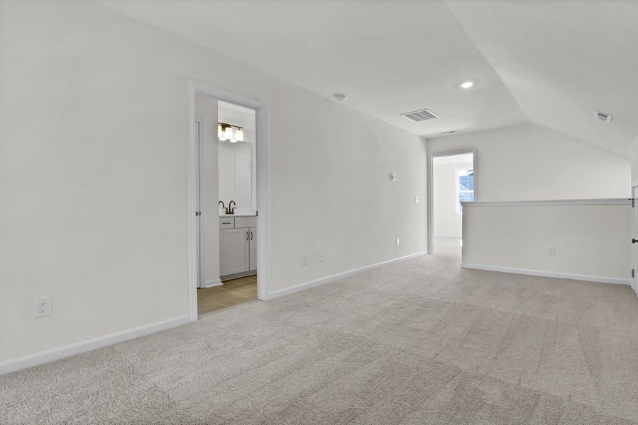 Spacious, unfurnished interior of a new home in Grand Park, Leland (Image 26).