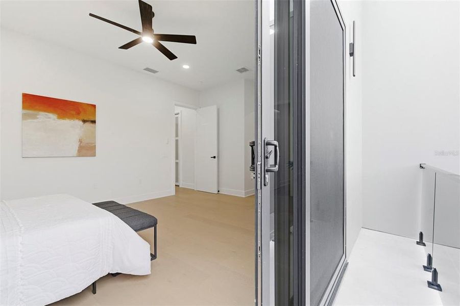 Furnished interior view inside a new home in , Safety Harbor (Image 49).