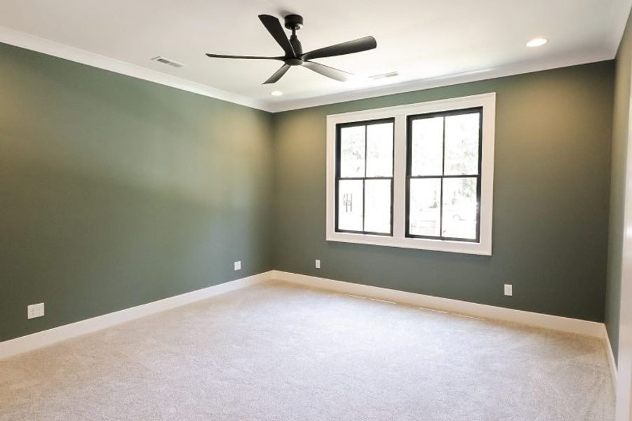 Spacious, unfurnished interior of a new home in Hidden River, Signal Mountain (Image 112). Spacious, unfurnished interior of a new home in Hidden River, Signal Mountain (Image 112).