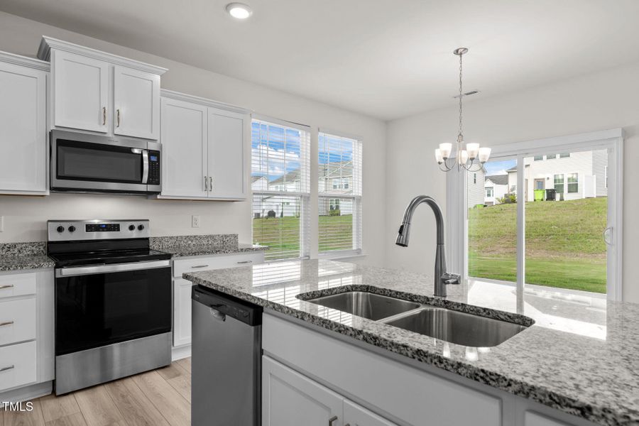 13-web-or-mls-5Z8A2741 13-web-or-mls-5Z8A2741