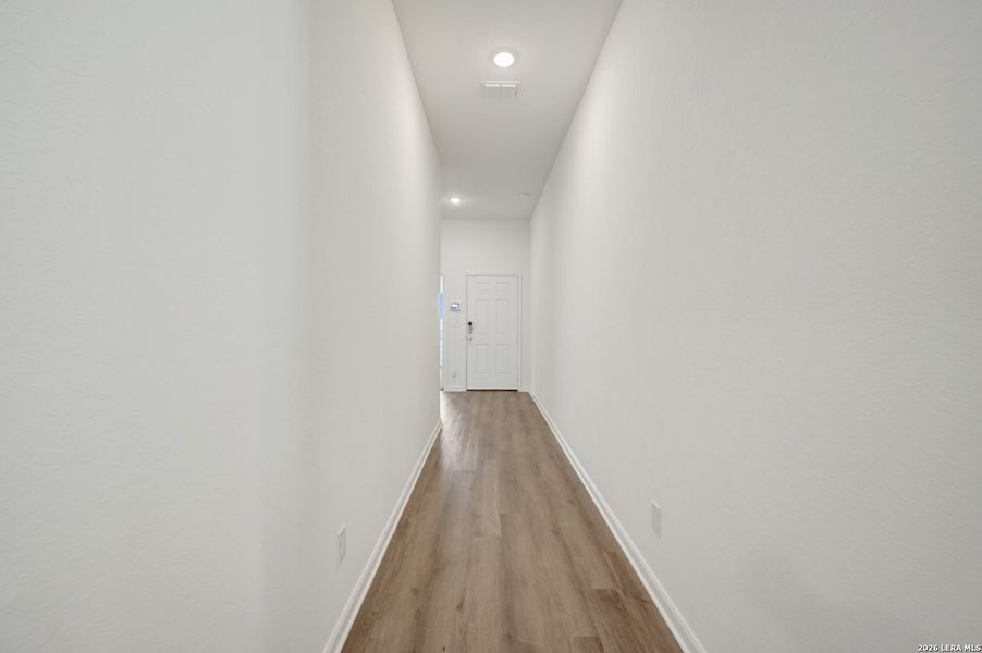 Spacious, unfurnished interior of a new home in Meadows at Clear Springs, New Braunfels (Image 34). Spacious, unfurnished interior of a new home in Meadows at Clear Springs, New Braunfels (Image 34).