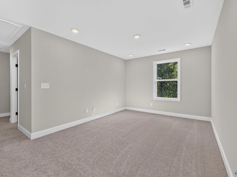 Spacious, unfurnished interior of a new home in Bailey Park, Fayetteville (Image 20). Spacious, unfurnished interior of a new home in Bailey Park, Fayetteville (Image 20).