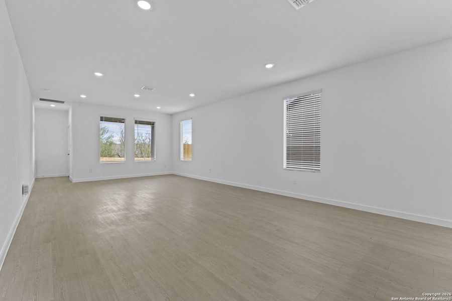 Spacious, unfurnished interior of a new home in Hightop Ridge, Converse (Image 21).