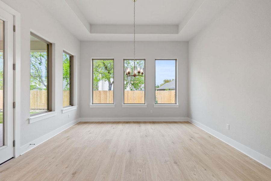 Casual Dining off of Kitchen Casual Dining off of Kitchen